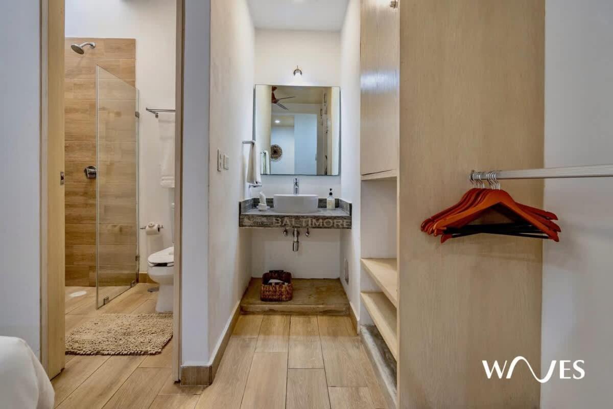 Villa Great Located Spacious 2 Bedroom With Amazing Terrace By Waves Management *