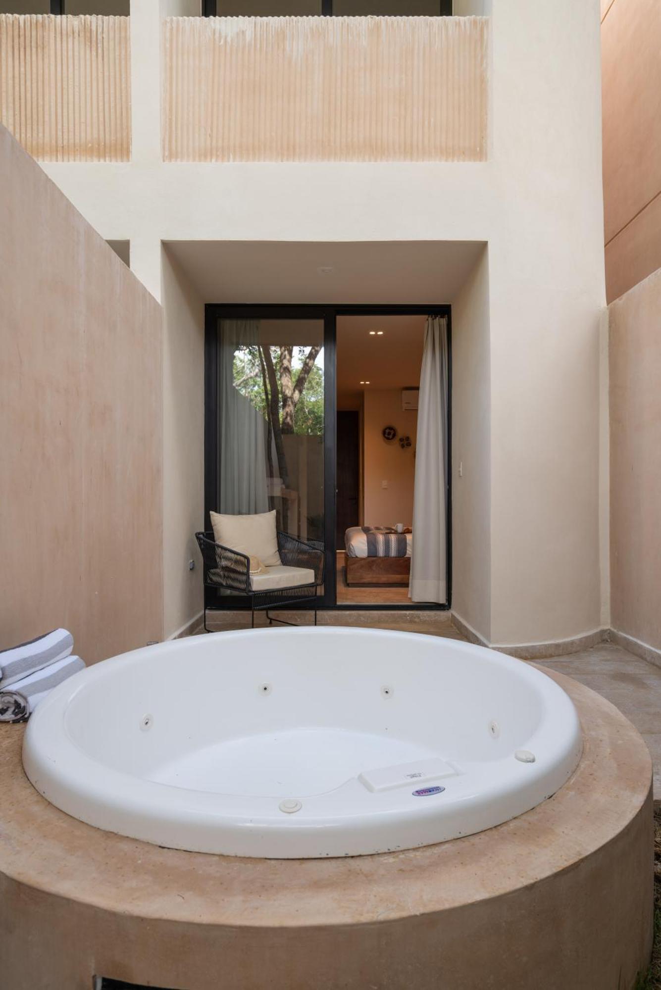 Escape To Nature, Pool, Jacuzzi, Gym & Yoga Space Apartamento