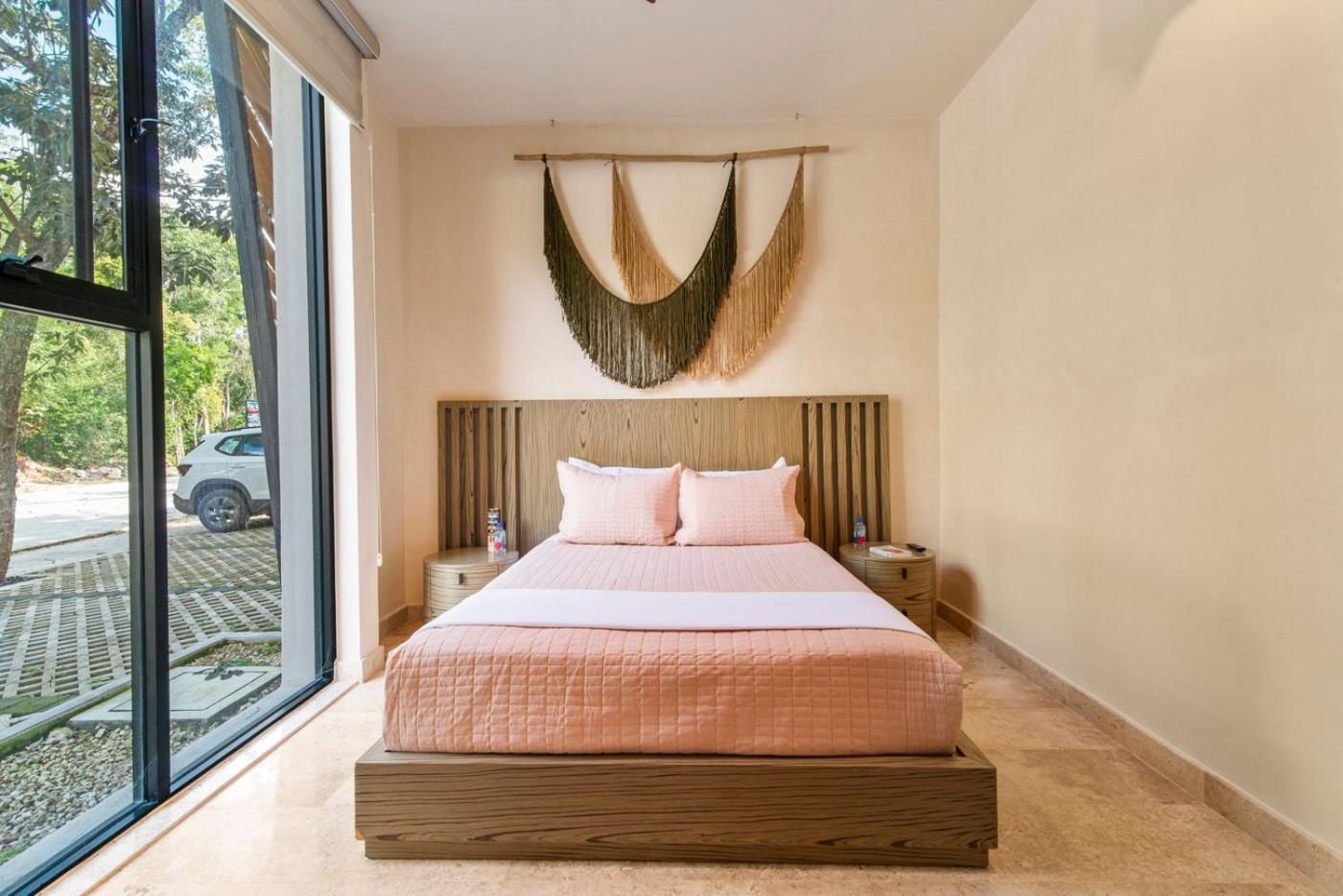 Boho Ground Floor Retreat Pool Near