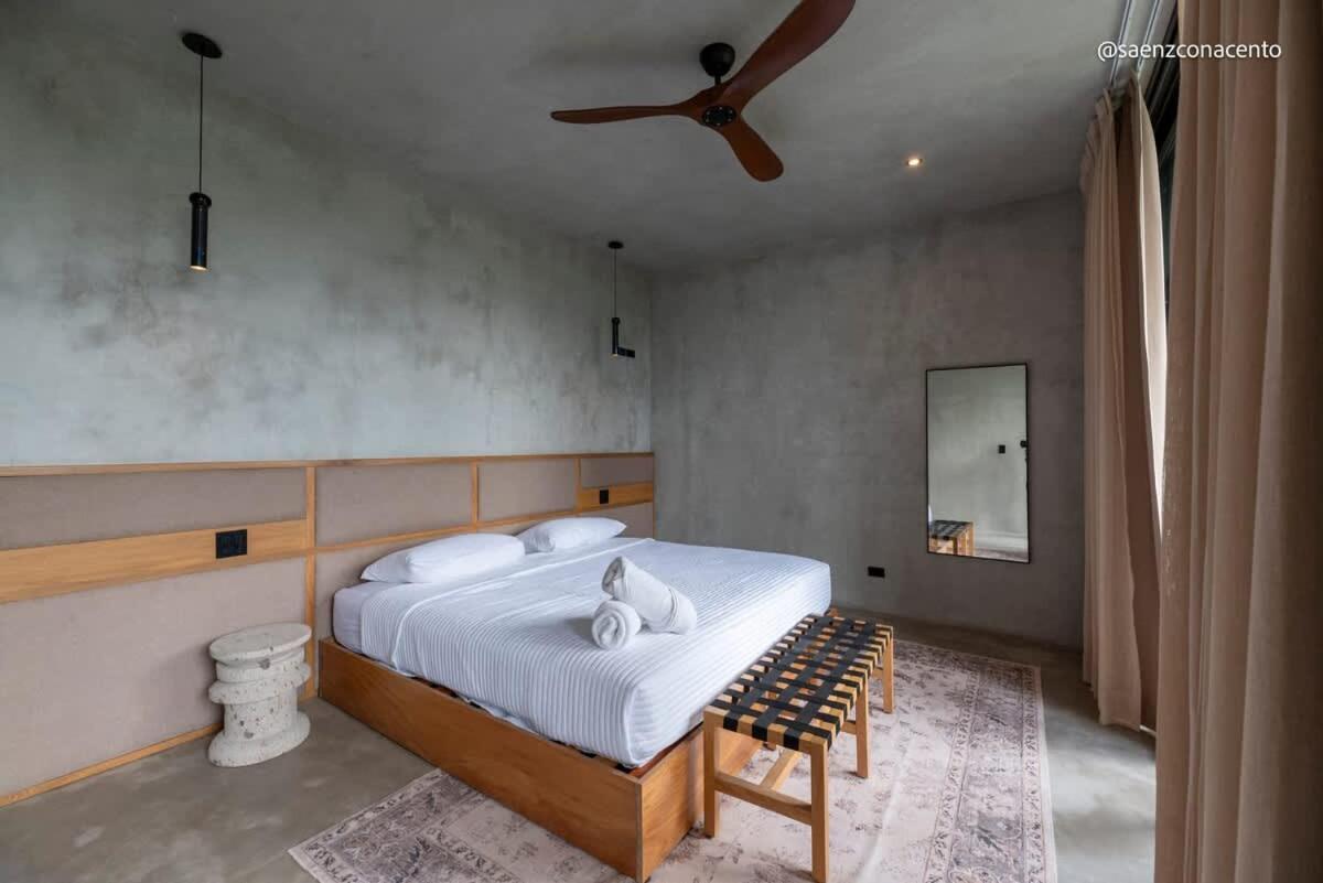 Сasa de vacaciones Brutalist 7br Masterpiece Design, Luxury Pool Tulum