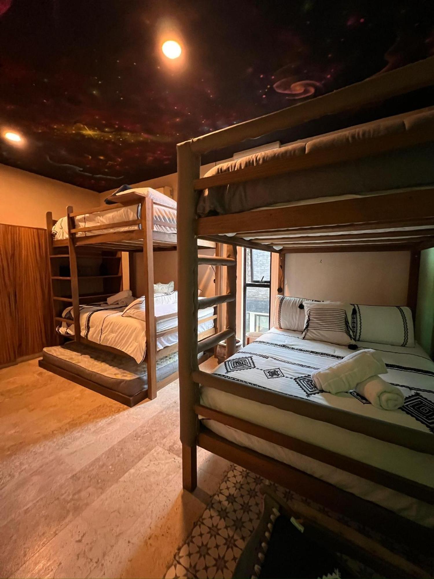 Hostal Selva *