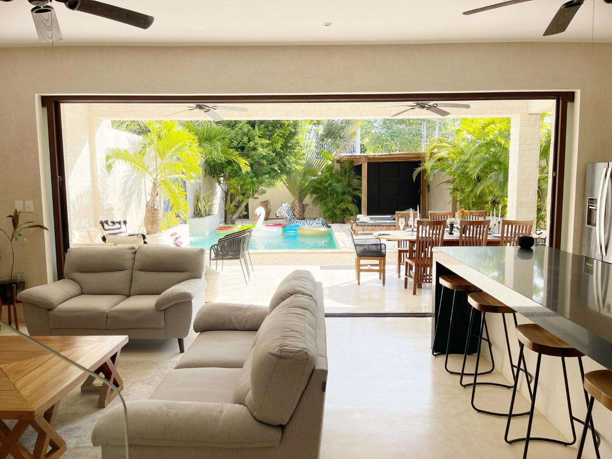 Villa Luxury House Tomanoa - 10pers - 4rooms - Pool - Hotjacuzzi - Speed Wifi -waterfall *