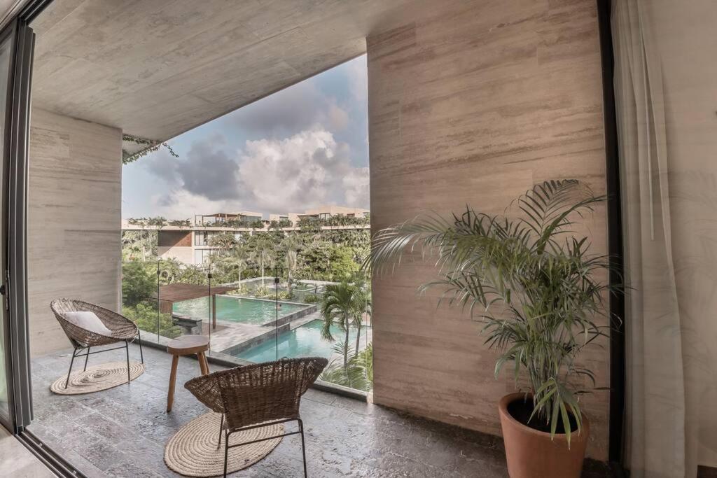 Mistiq Luxury Getaway