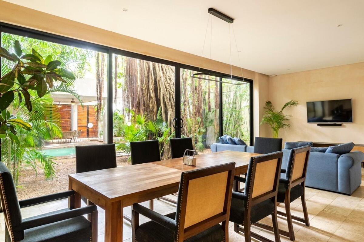 Enjoy Nature At With 100 Year Old Tree, Private Pool & Concierge Service Villa Tulum