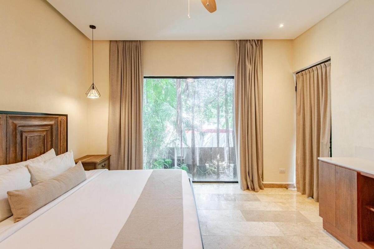 Enjoy Nature At With 100 Year Old Tree, Private Pool & Concierge Service