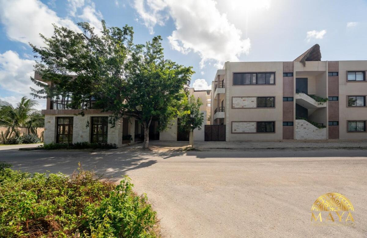 Xunik 205 1br Apartamento