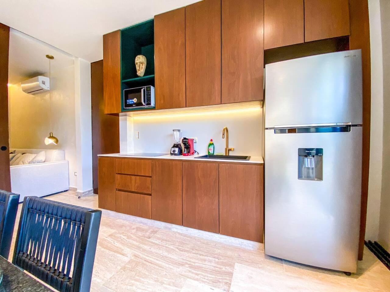 Spacious 1. 5 Bedroom Steps To Hunab Center And Stores Apartamento *