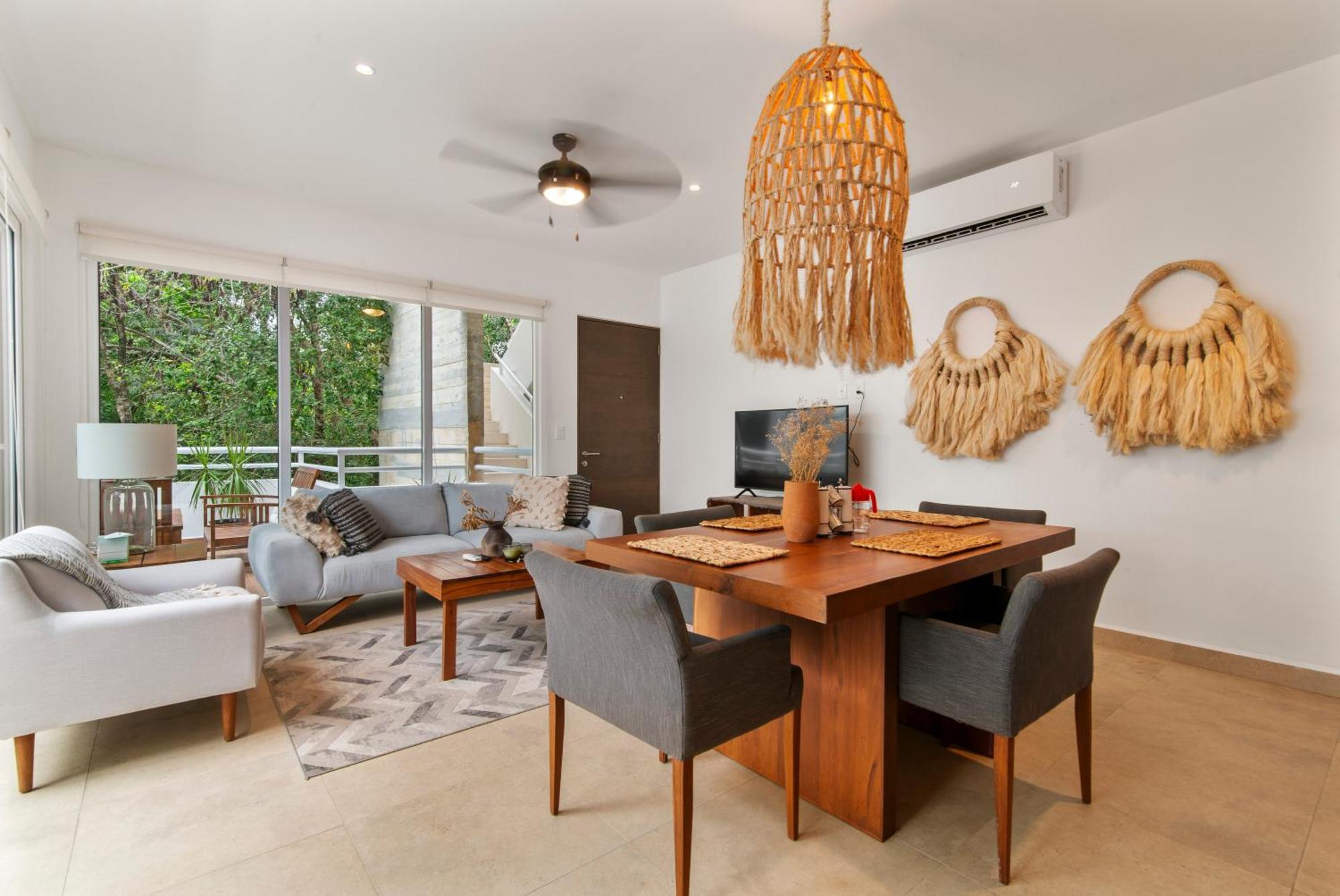 Encanto Private Balcony 2 Pools Gym Only 5 Minutes To Beaches Apartamento *