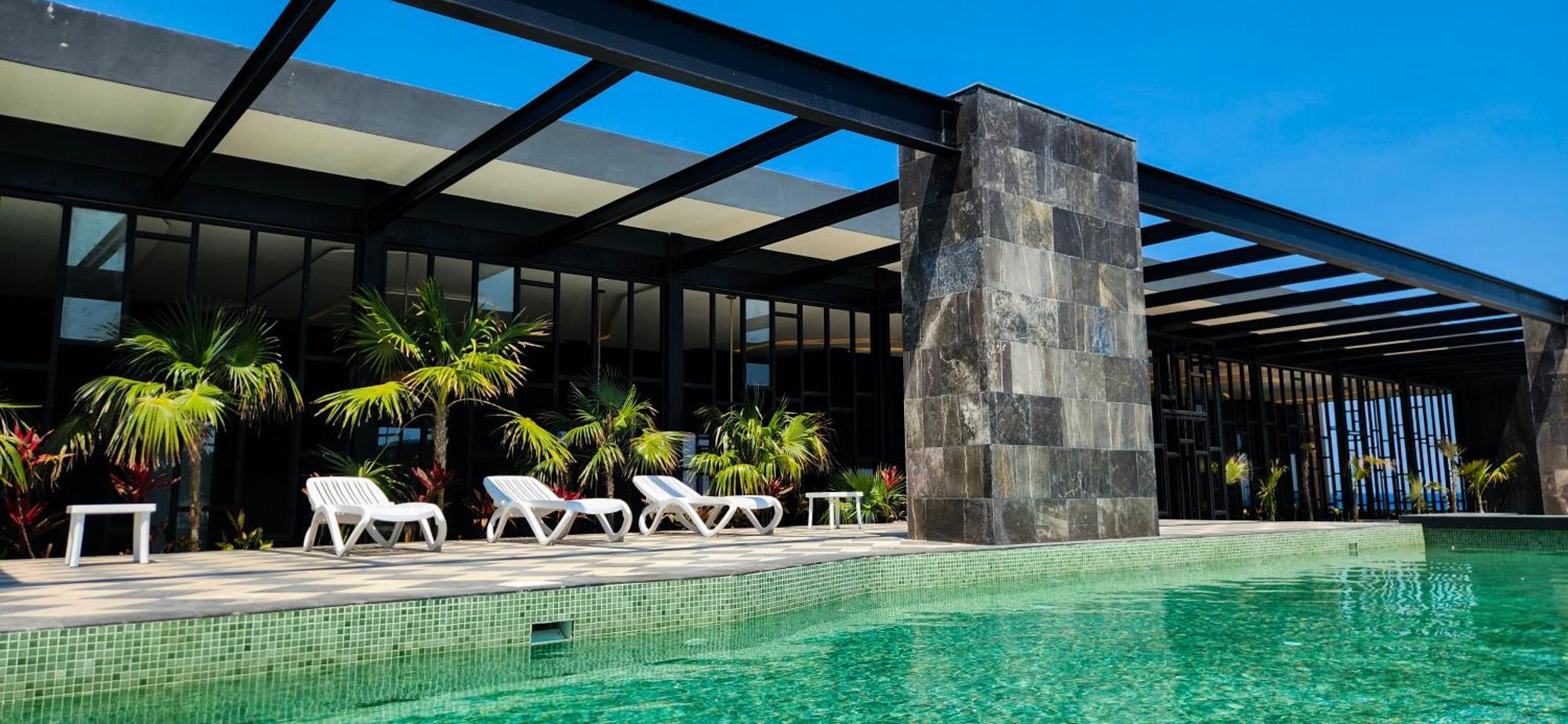 Seascape Near The With A Sea-view Rooftop And Infinity Pool Apartamento