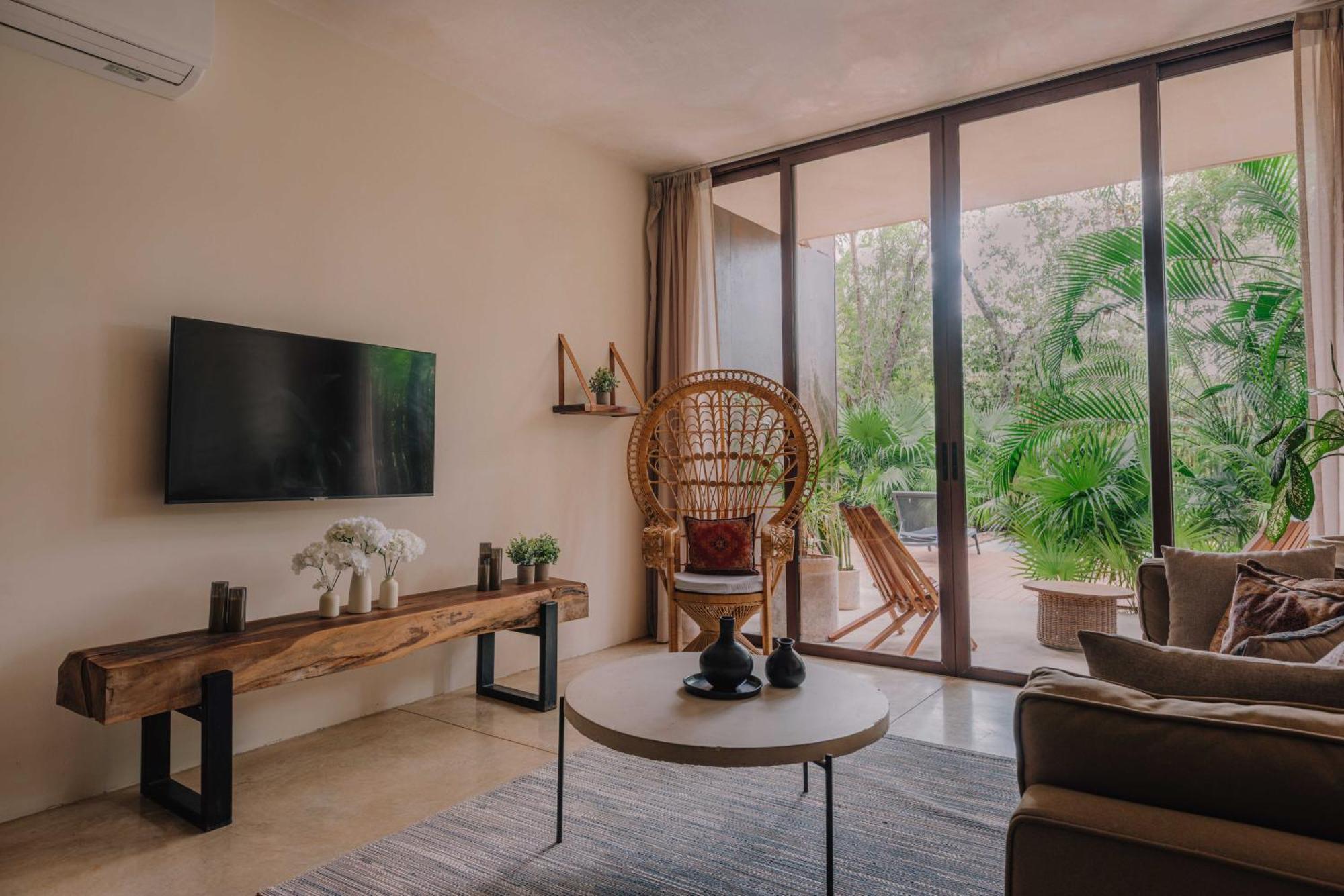 Apartamento Watal - Relax, Unwind In Style And Comfort, Private Pool, 24hr Concierge
