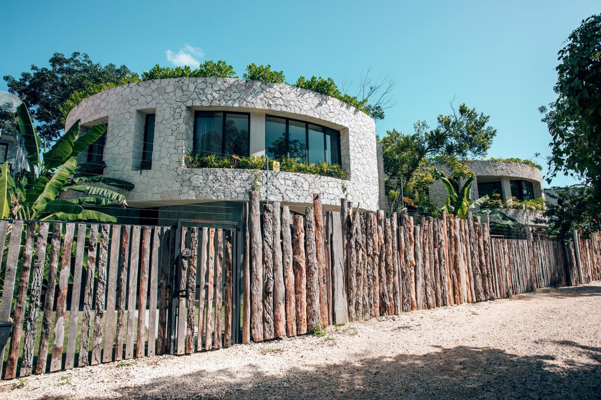Villa Round Luxury Jungle Priv Pool-concierge 4a Tulum