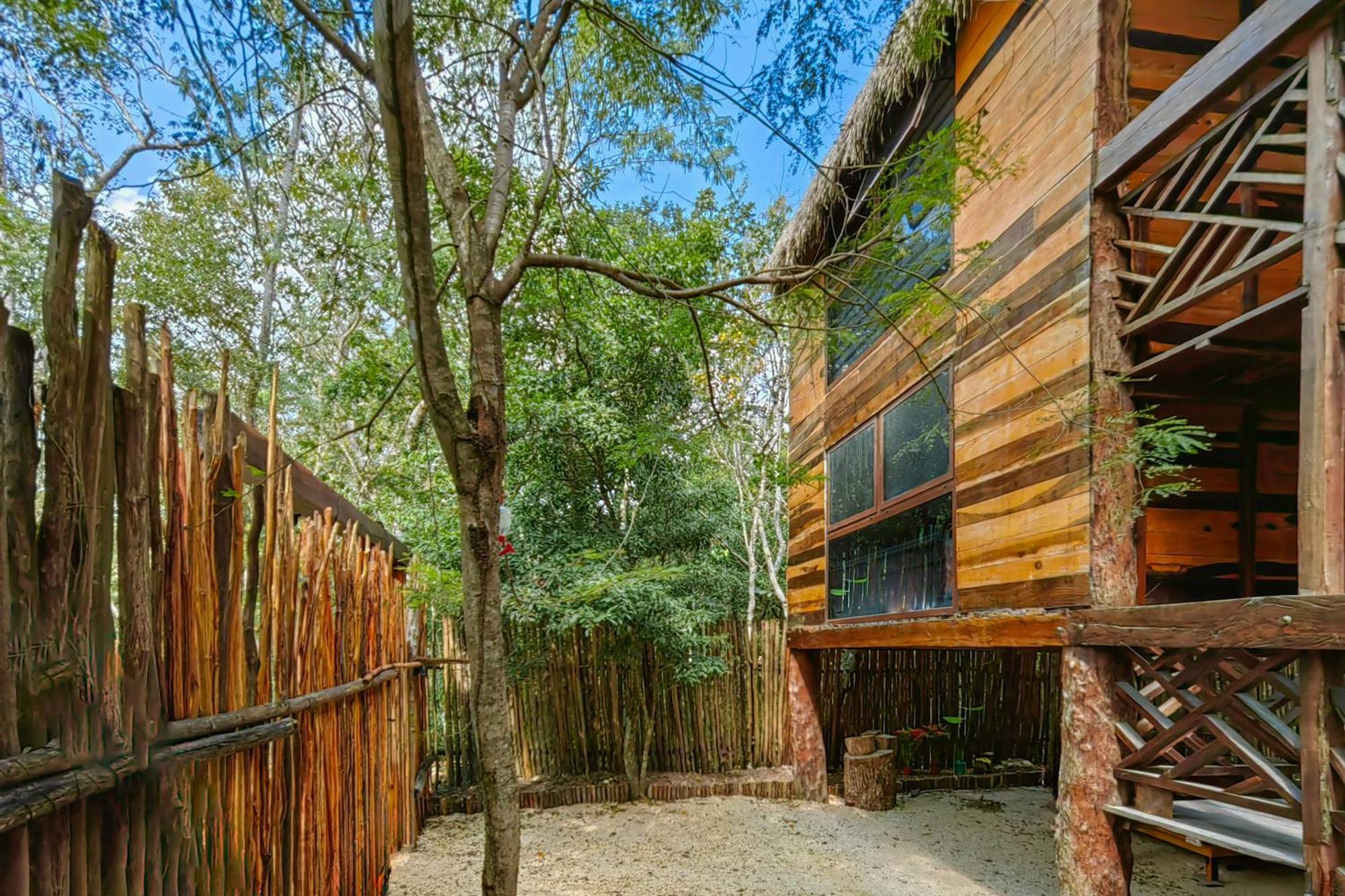Treehouse H2ojos Camping