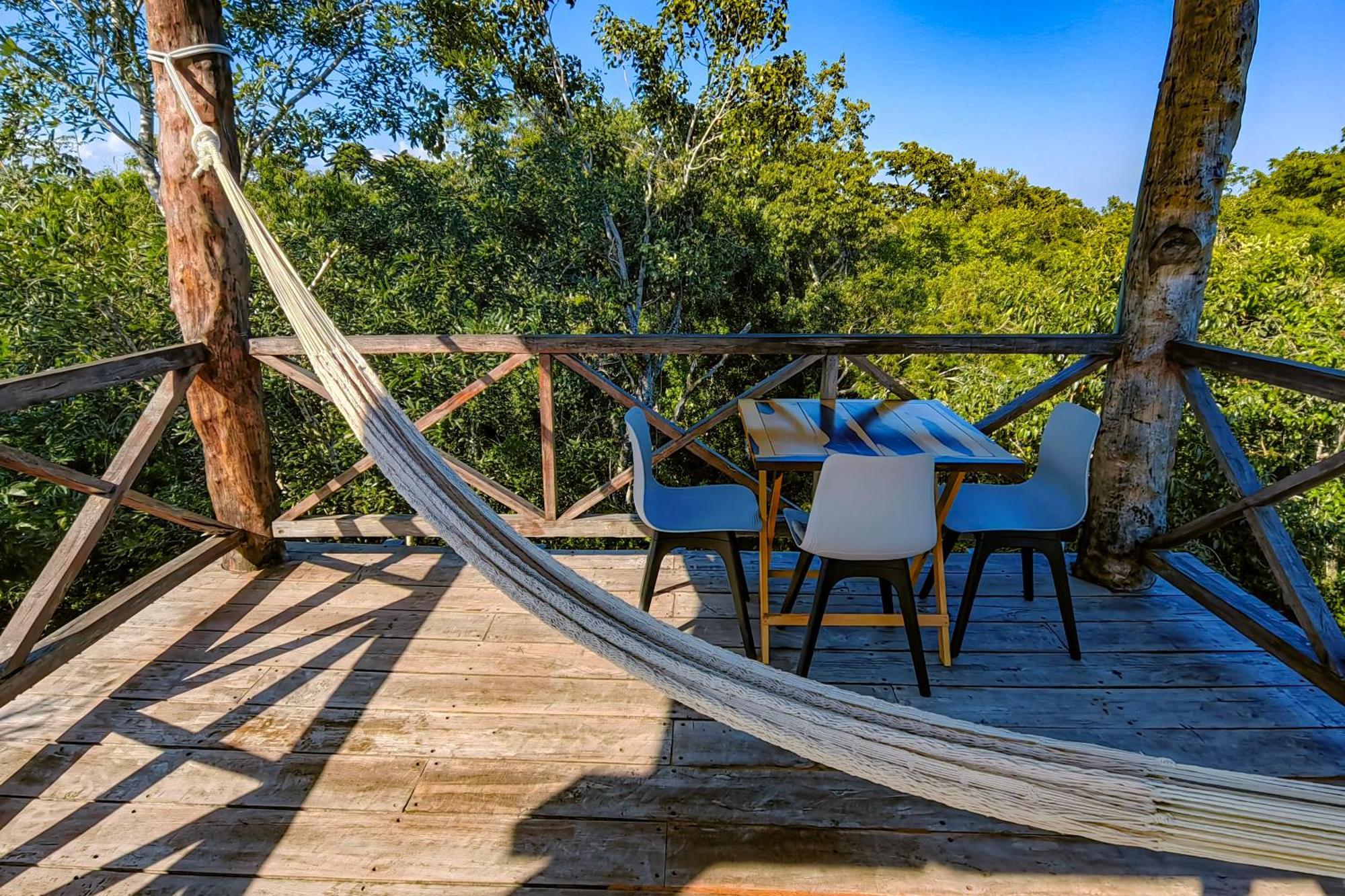Treehouse H2ojos Camping Tulum
