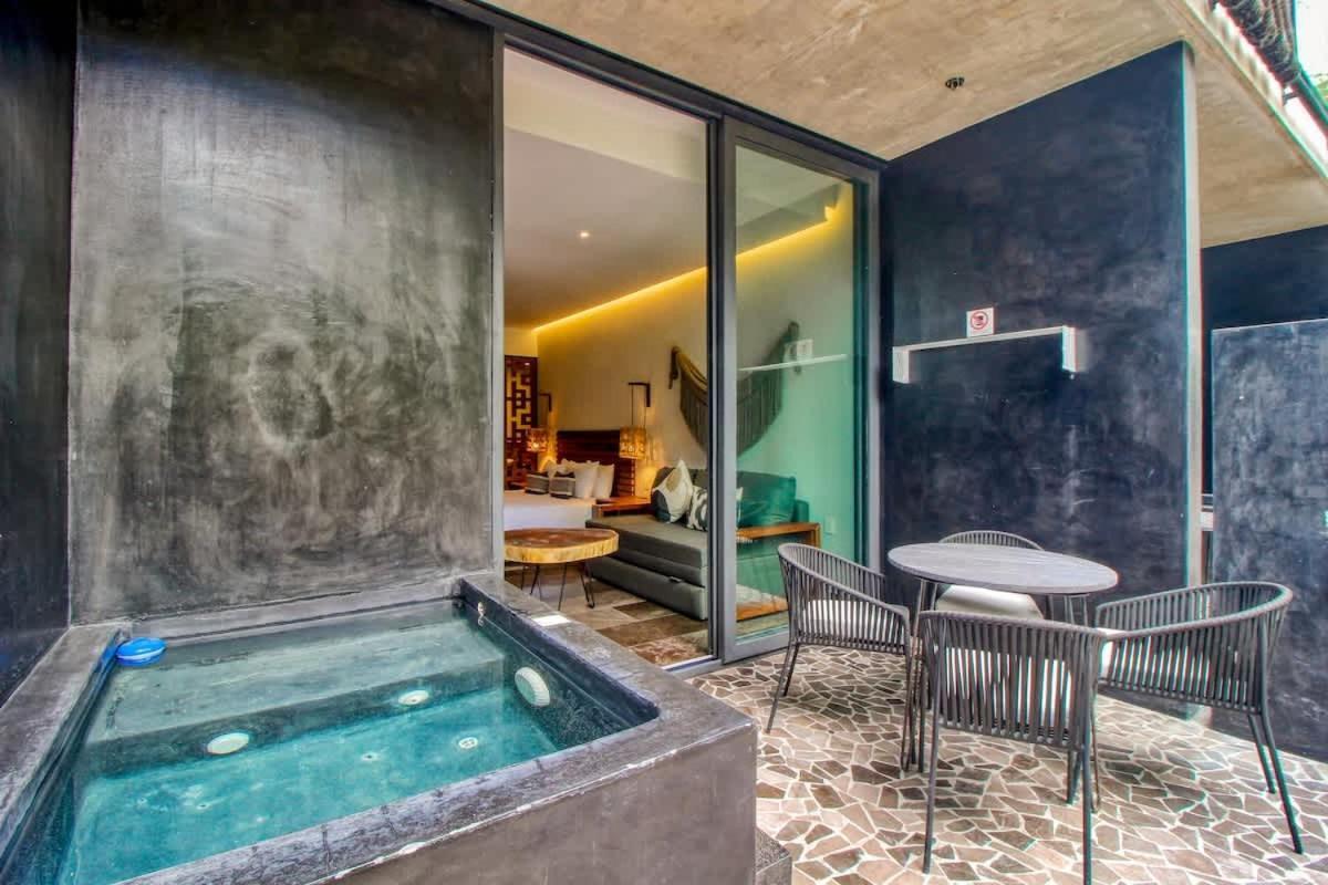 Location And 3 Pools Apartamento