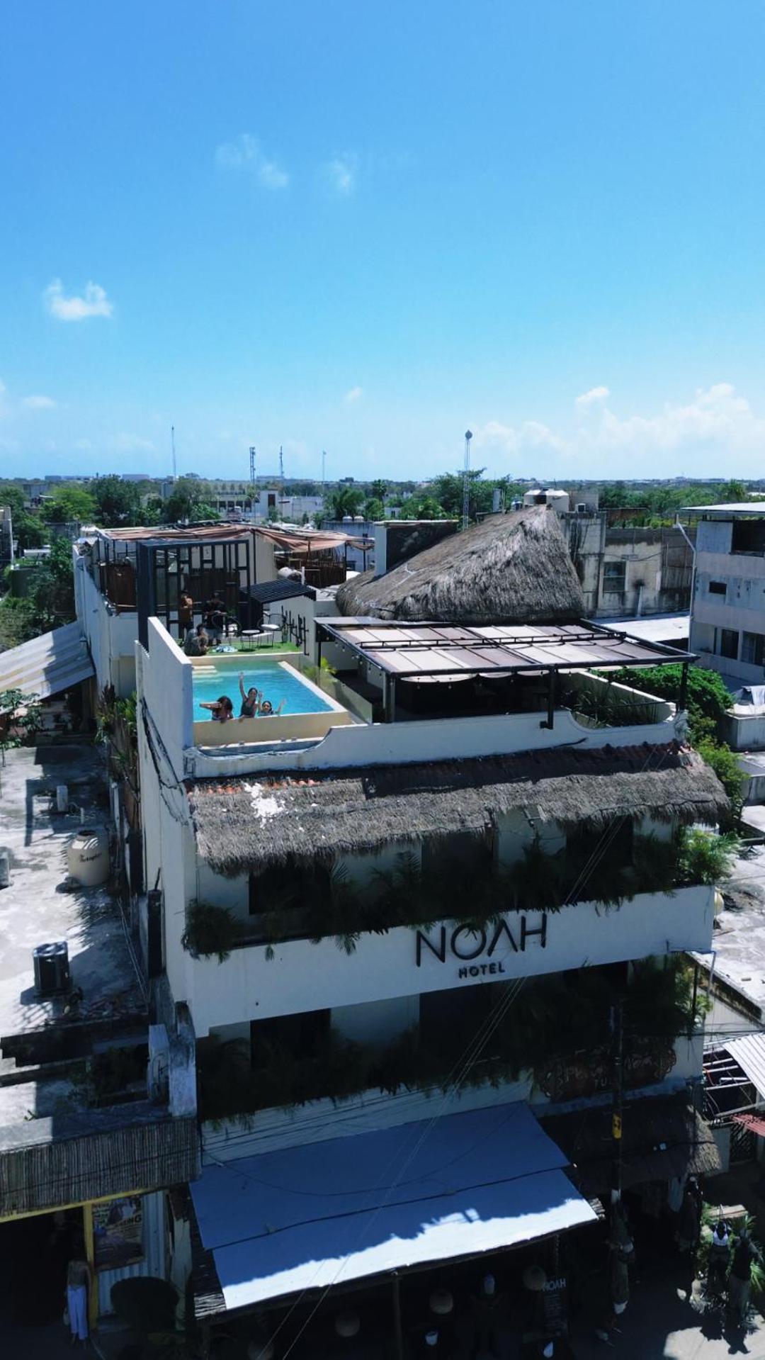 Noah Hotel