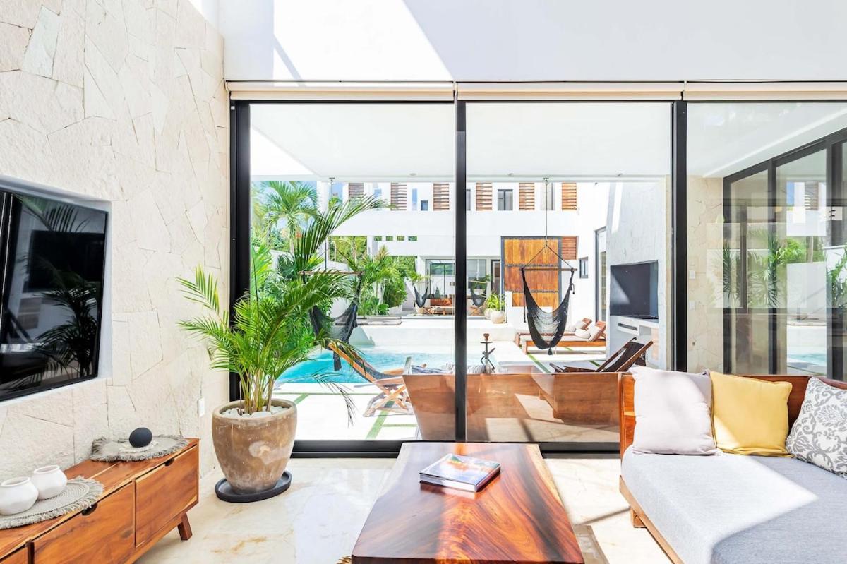 Casa Reyna And Casa Solesta 10 Bedroom Villa Tulum