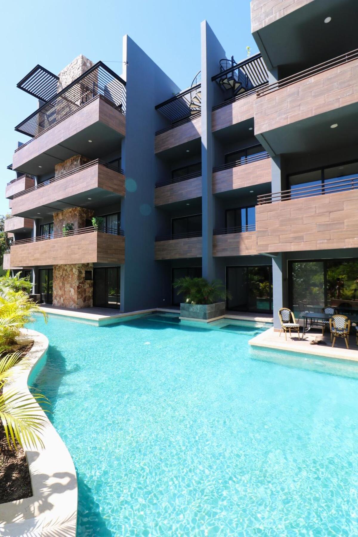 Paramar Black 2br - Next Level B Tulum