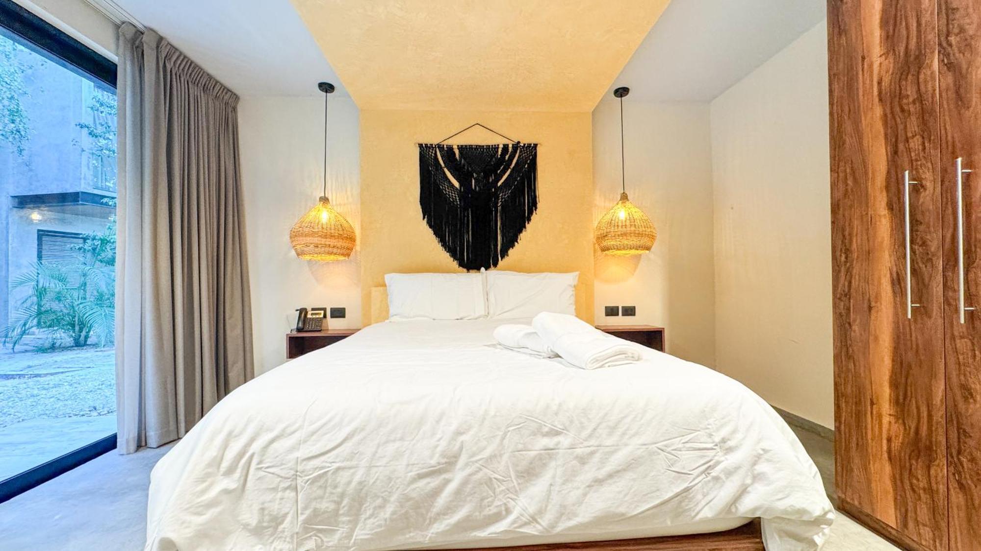 Nook Luxury Condohotel By Marea Aparthotel