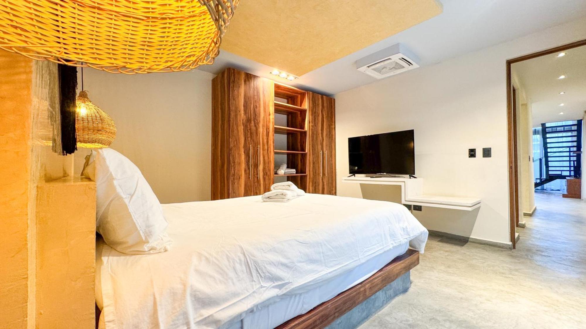 Nook Luxury Condohotel By Marea Aparthotel *