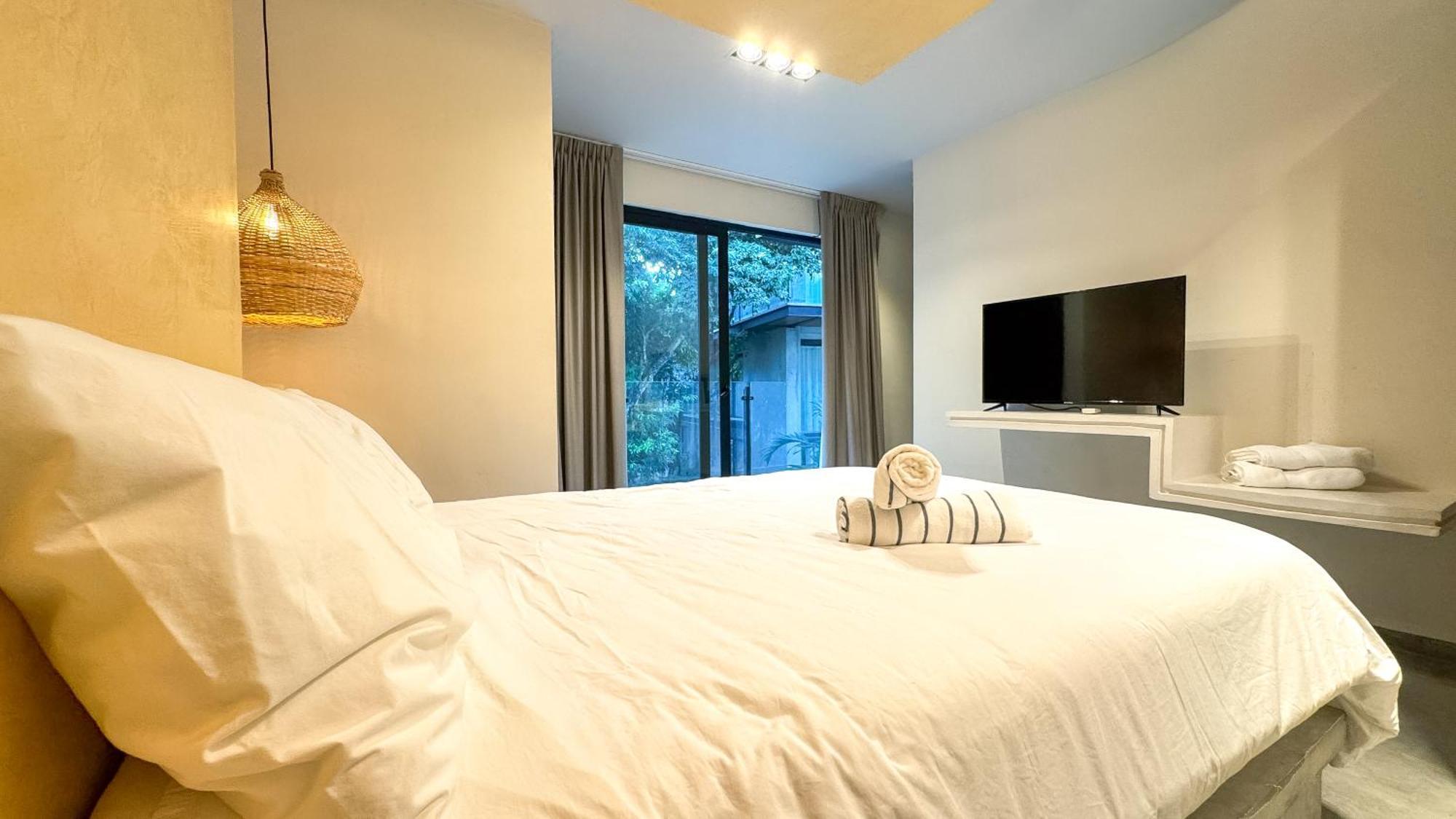 Nook Luxury Condohotel By Marea Aparthotel *