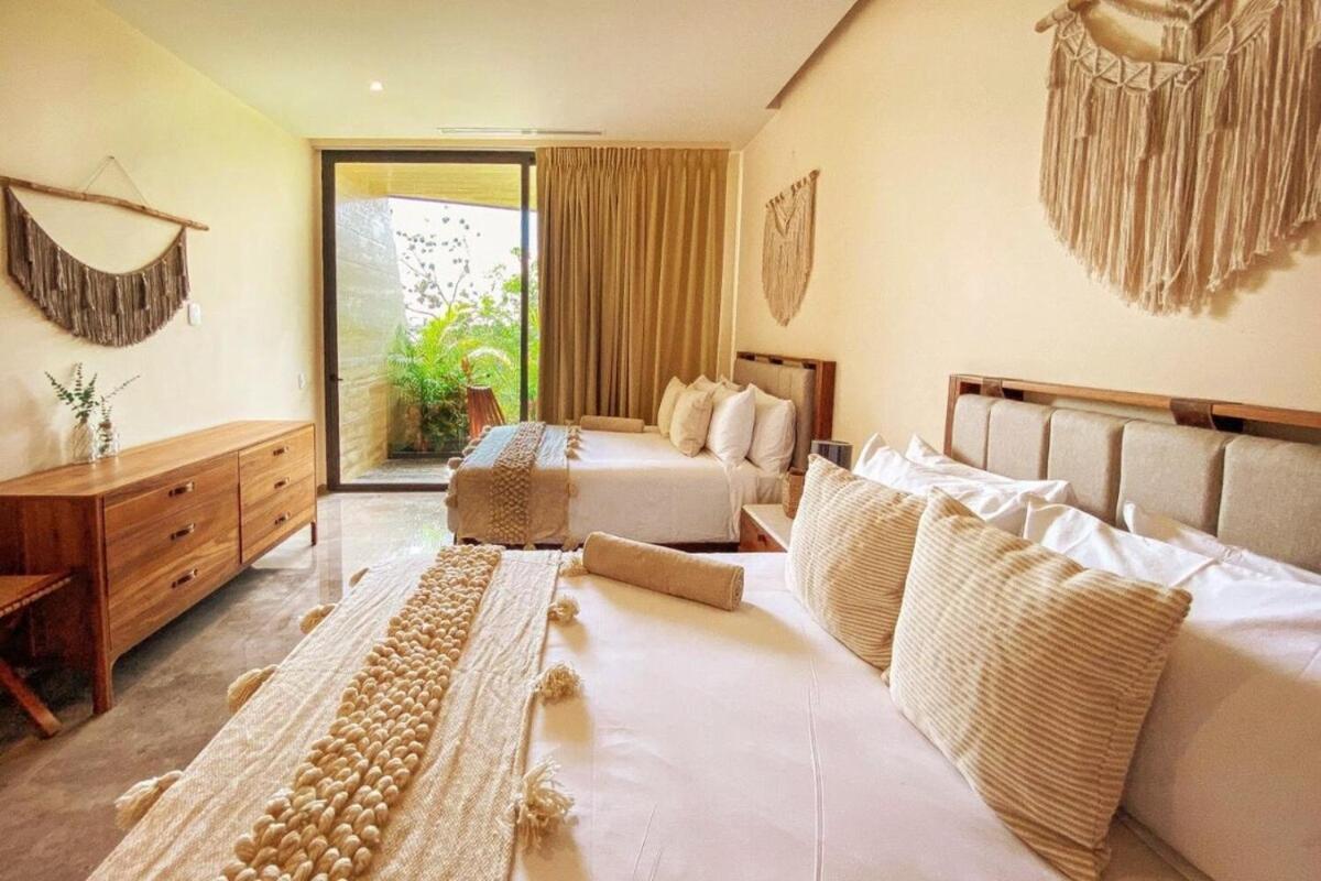 Luxury Penthouse With Rooftop And Private Sky-pool Сasa de vacaciones