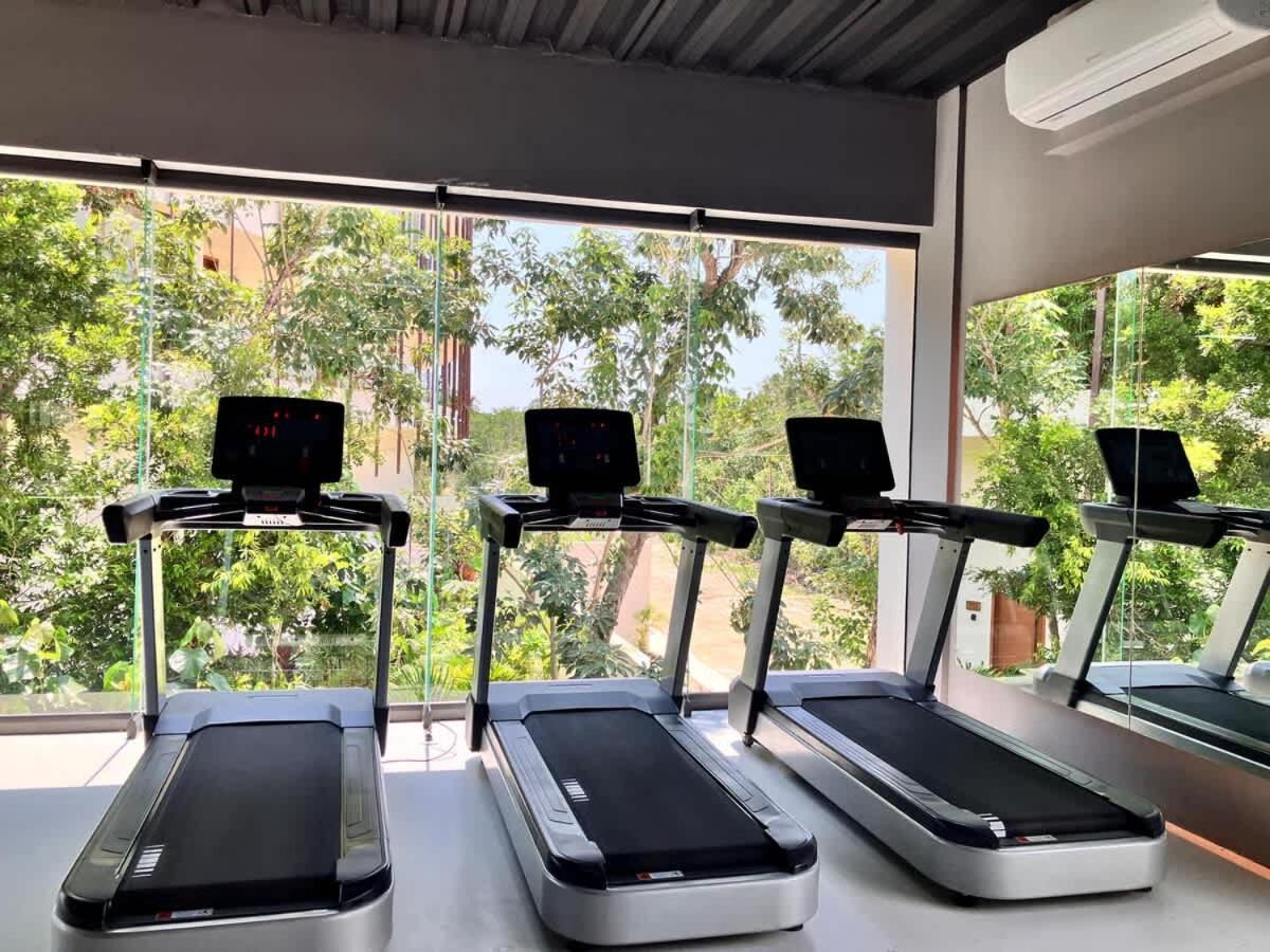 Luxe King Master En Mistiq Templo 2 Club Gym 6 Pools Free Parking Fast Wifi Tulum