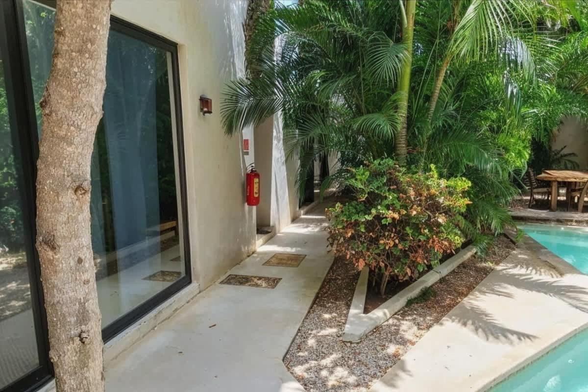 Private Yard & Cool Tub Wifi 1 Bed 3 Guest