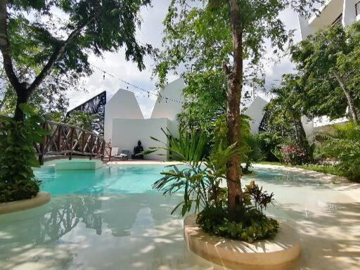 Holiday home Office King Bed With Fast Wifi Gym Yoga Laundry Pools And Lift