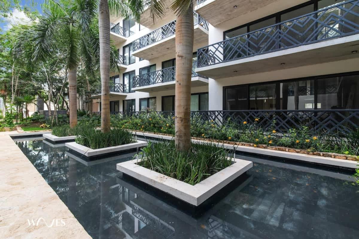 Apartamento Spacious Loft With Balcony Near Zone Palais By Waves