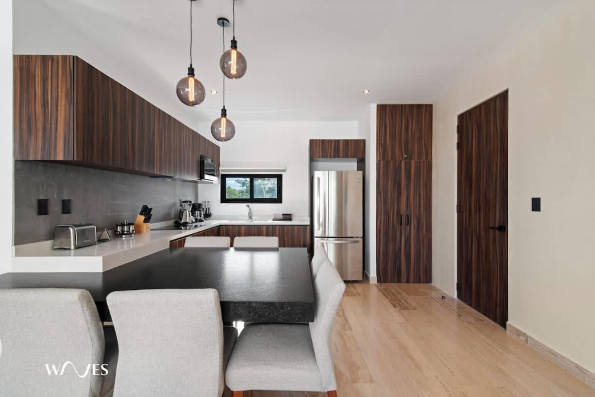 Spacious Loft With Balcony Near Zone Palais By Waves Apartamento *