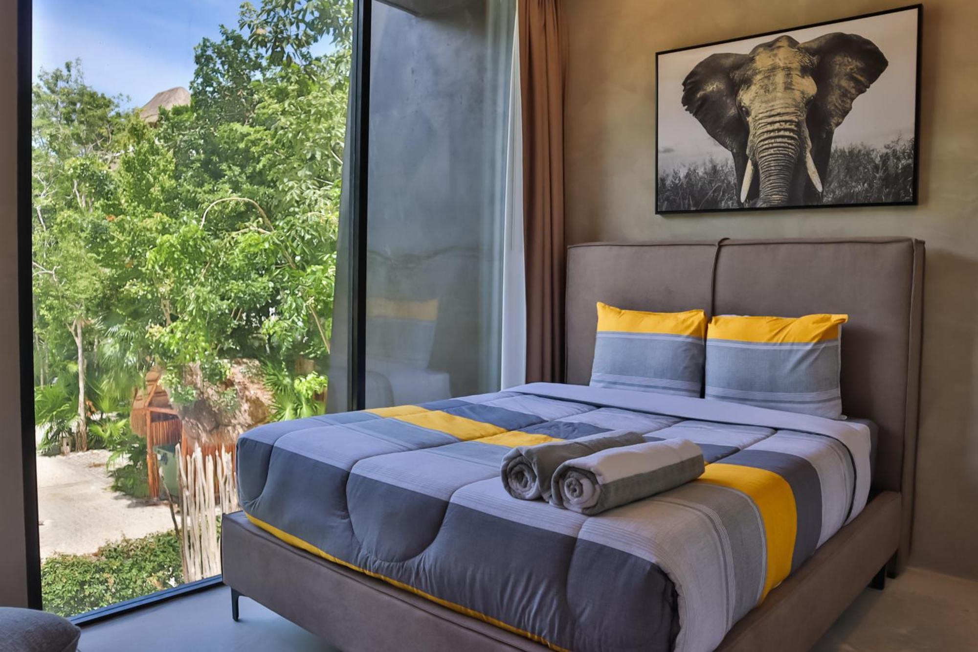 Quiet 4br Townhouse With Private Pool, Roof, Patio Tulum