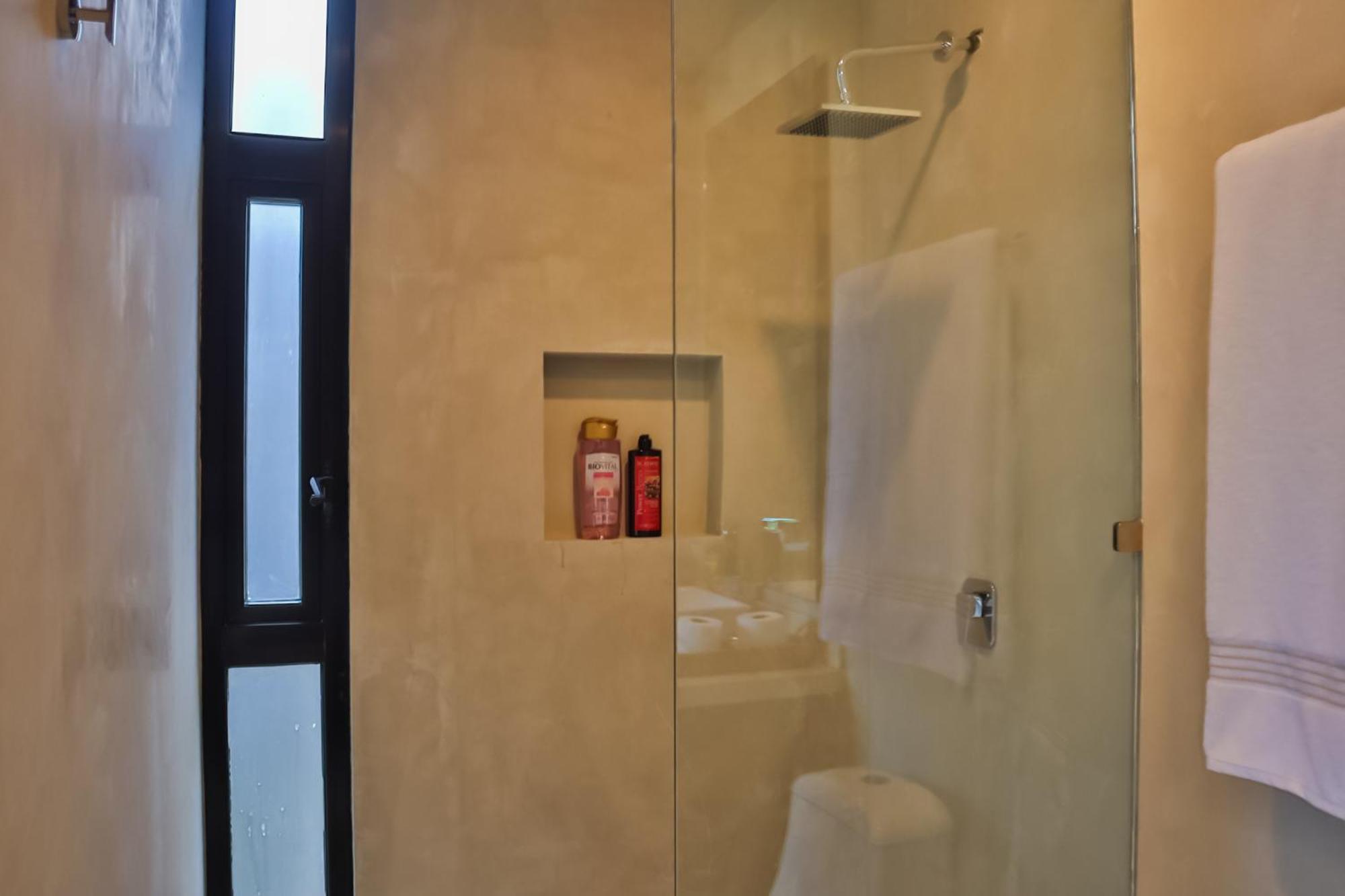 Quiet 4br Townhouse With Private Pool, Roof, Patio * Tulum