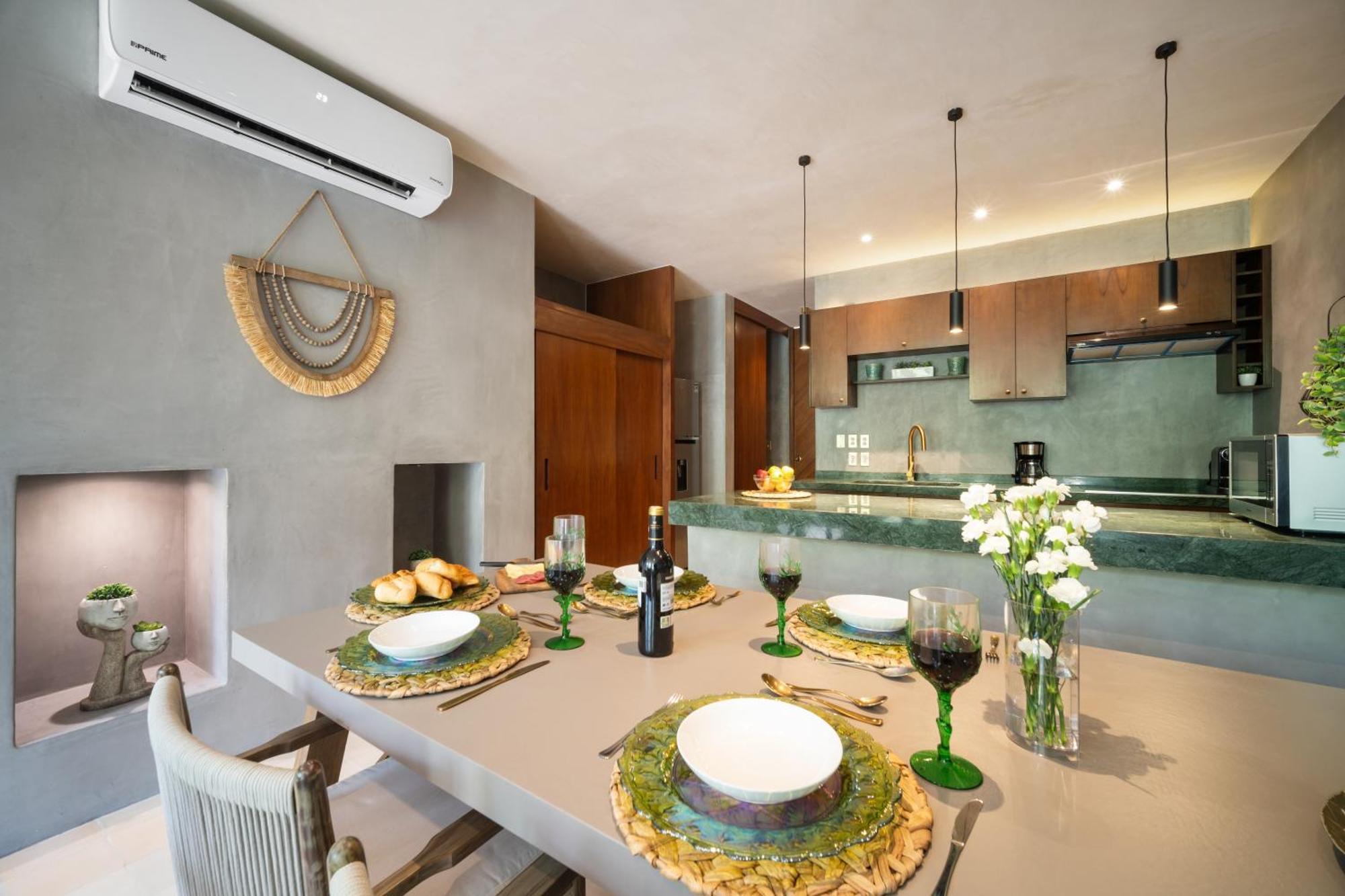 Apartment 2br Jungle Ph W Private Pool, Rooftop,