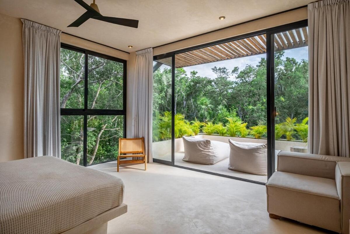 El Canto, Luxury 7 Bed Jungle Rooftop View