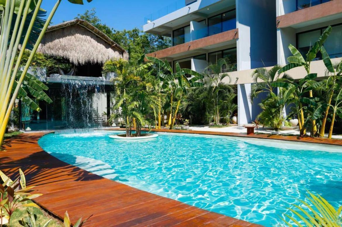 Xperience 1br Pool Gym And Yoga Palapa