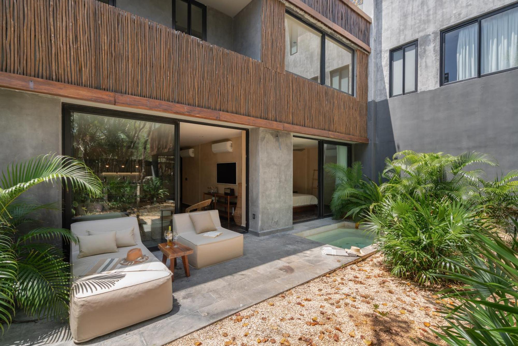 Luxury Oversized Terrace And Private Pool