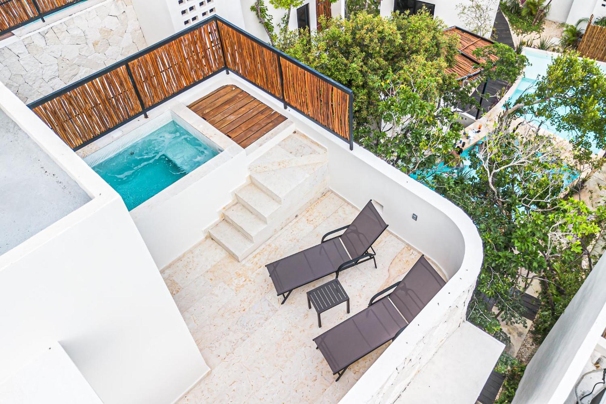 Villa Ocean Breeze - A Few Steps From The Beach! *