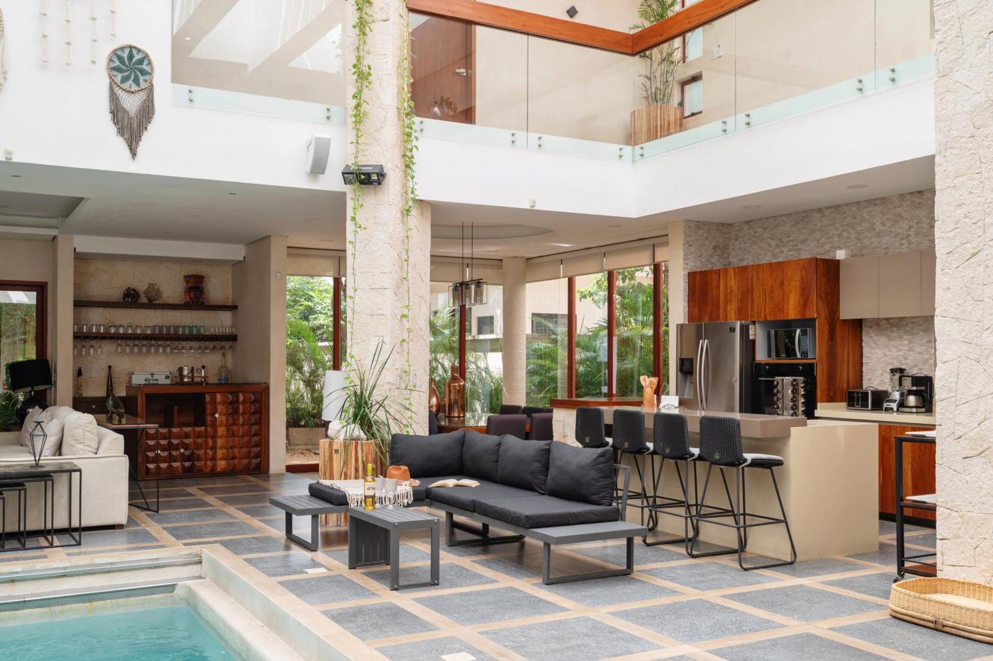 9br Luxury Aldea Zama, Private Pools & Gym! Villa