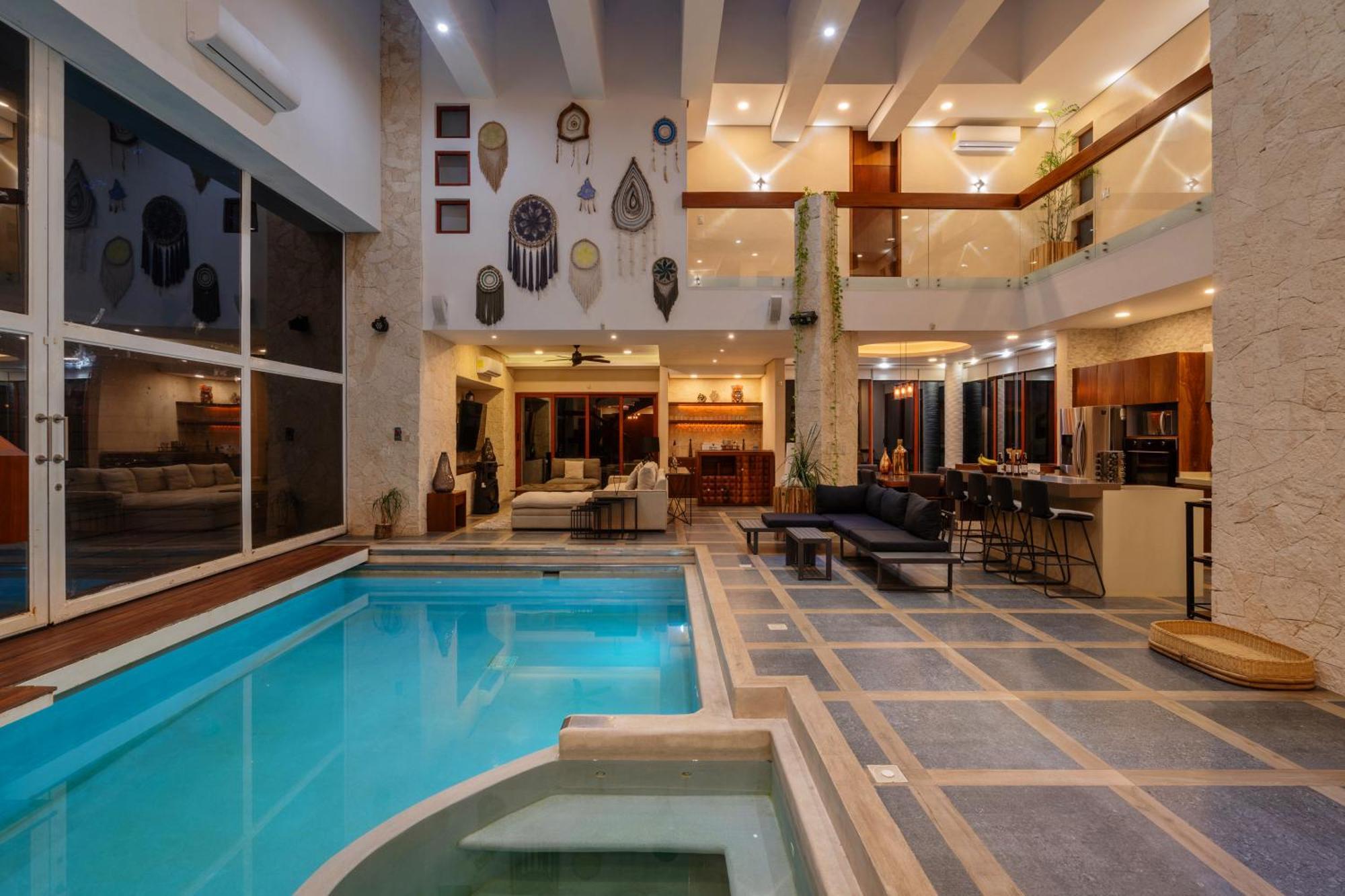 Villa 9br Luxury Aldea Zama, Private Pools & Gym! Tulum