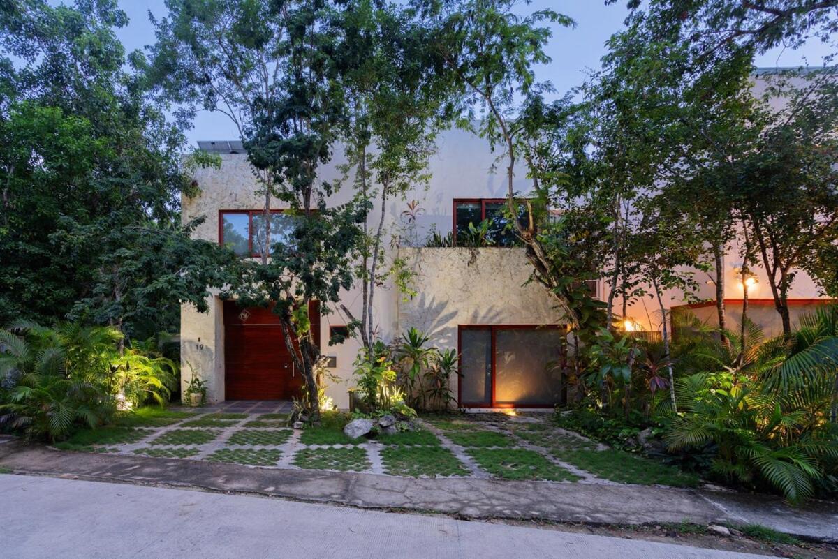 9br Luxury Aldea Zama, Private Pools & Gym! *