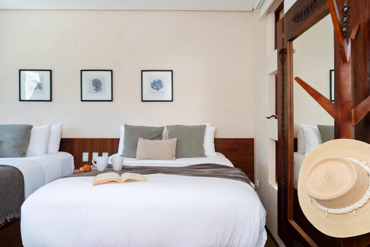 9br Luxury Aldea Zama, Private Pools & Gym! Villa Tulum