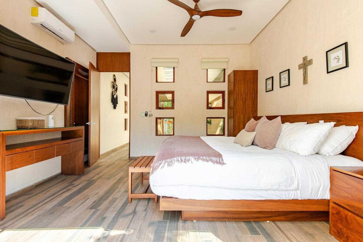 Wayak Luxury 5br Private Pool Gym, 24 7security