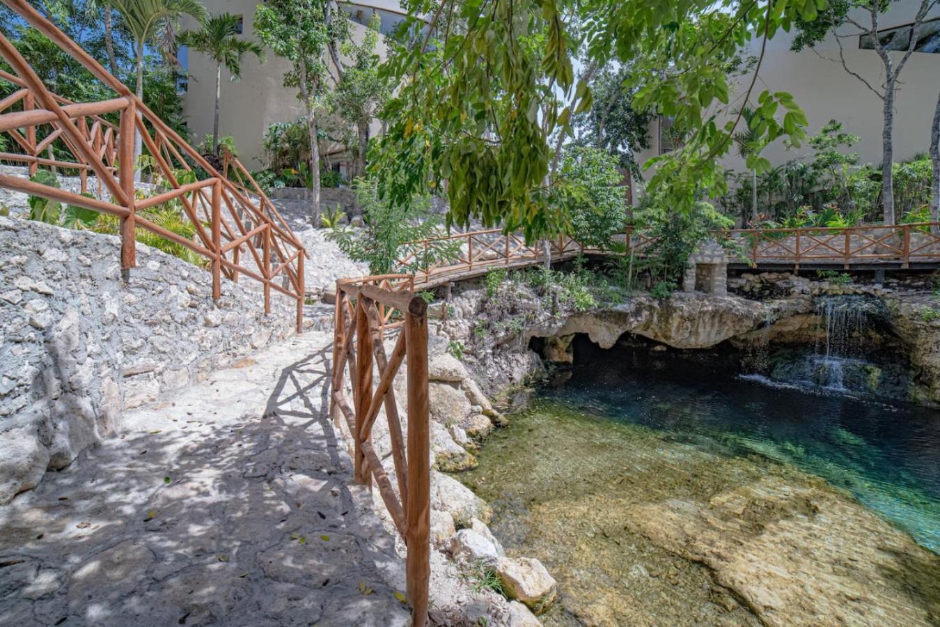 Apartment Adora With Balcony And Relax In Cenote Tulum