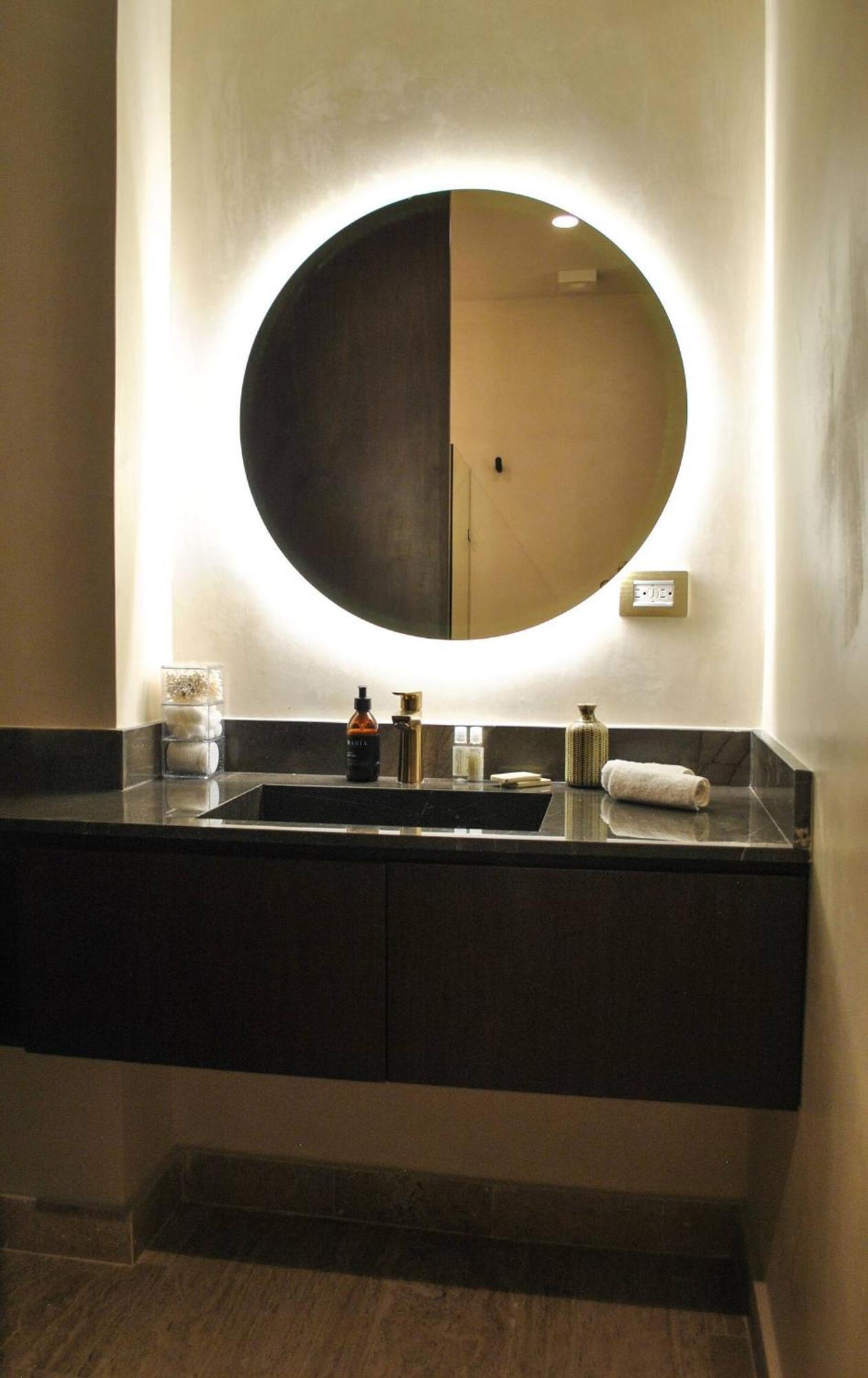 Upscale Desirable Location *