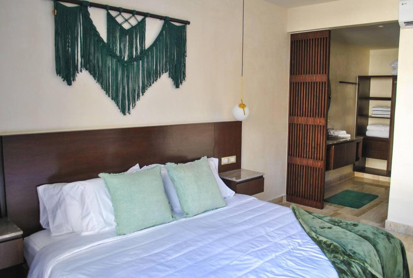 Upscale Desirable Location *