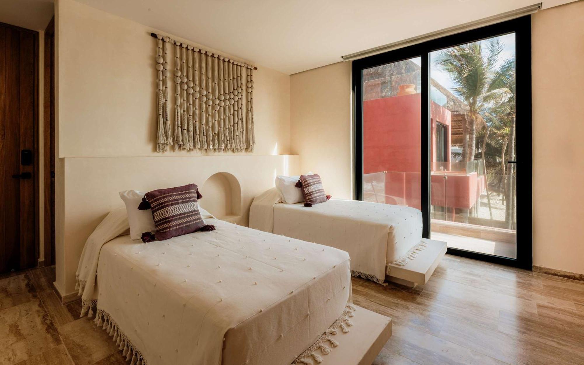 Beachfront - 25m Pool - Yoga Deck - Jacuzzi Сasa de vacaciones *