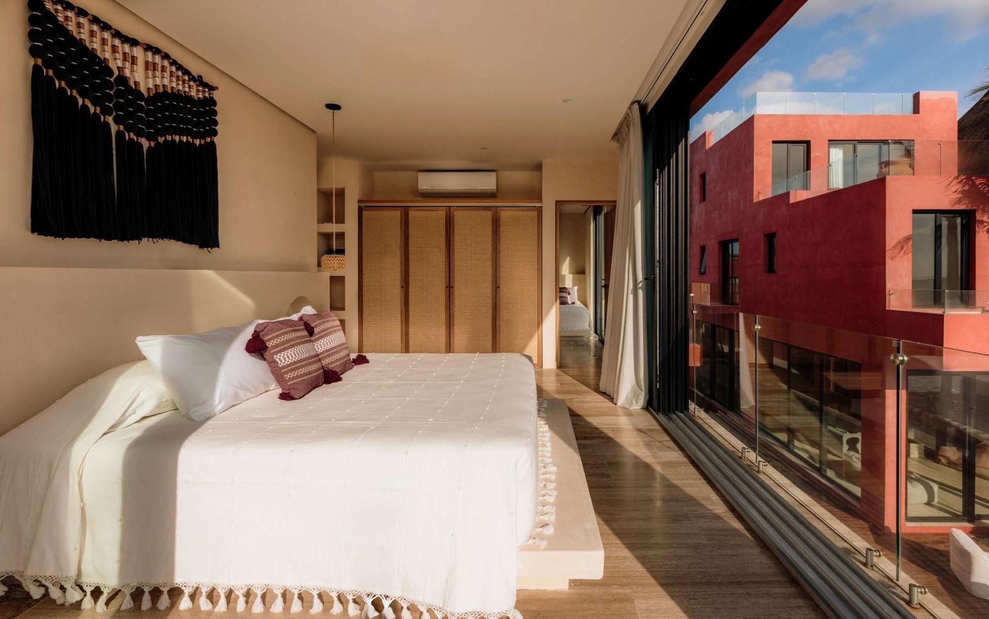 Beachfront - 25m Pool - Yoga Deck - Jacuzzi Сasa de vacaciones *