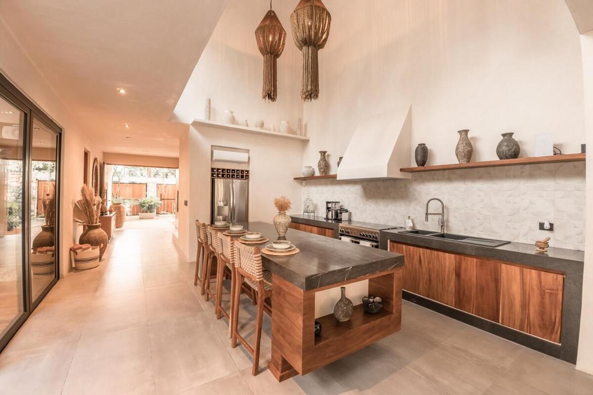 Villa With 2 Pools With Security Guard For 10 Guests Tulum