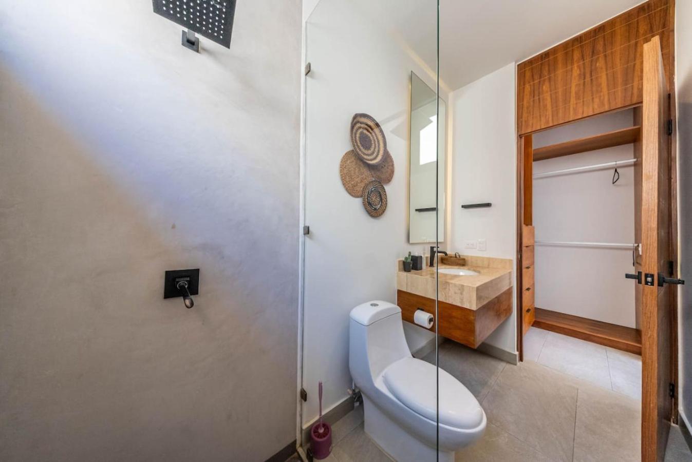 Holiday home Casa Mila 4bdr Luxury 24-7 Security *