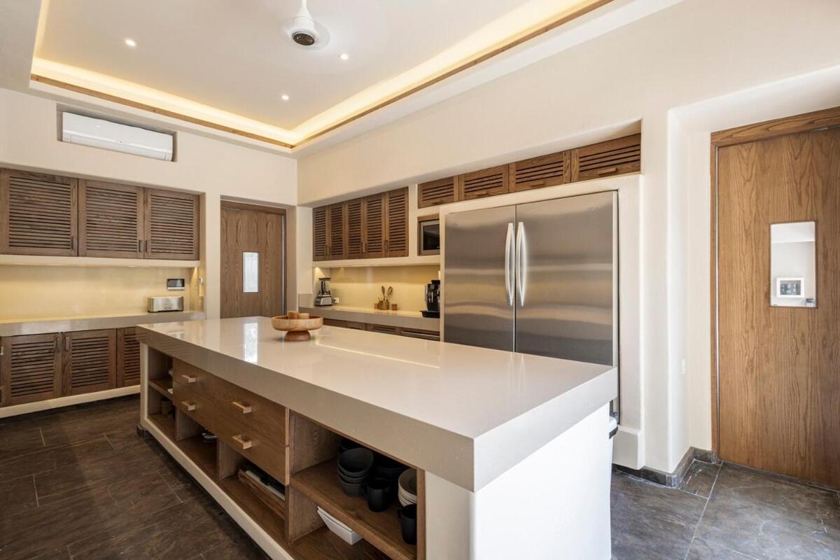 Villa With Premium Service - Cook, Butler & Included In Luxury Aldea Zama Tulum